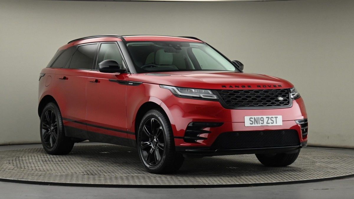 Land Rover Range Rover Velar Sticky Header Image