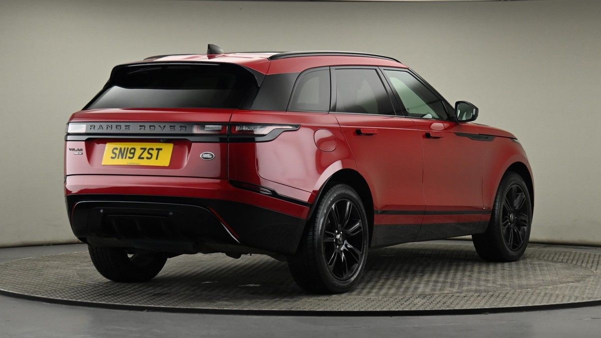 Land Rover Range Rover Velar Image 26