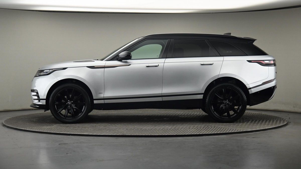 More views of Land Rover Range Rover Velar