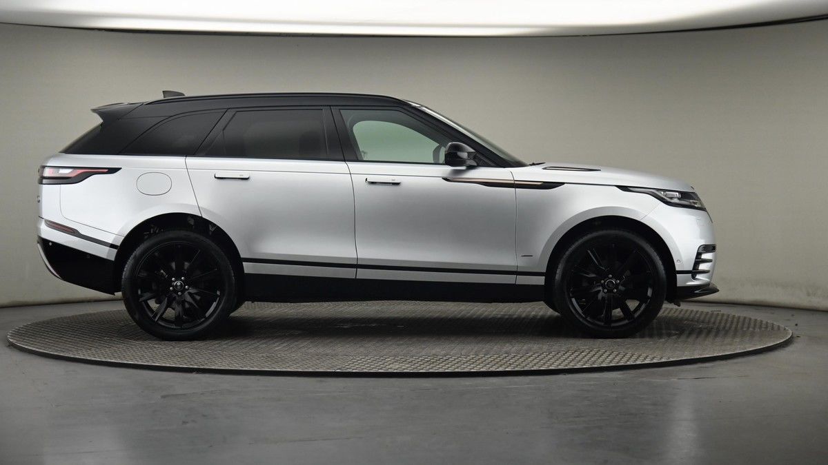 More views of Land Rover Range Rover Velar