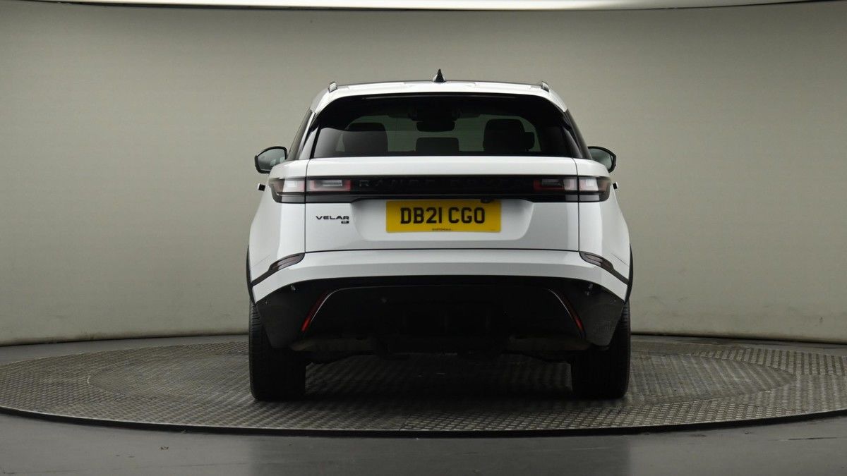 Land Rover Range Rover Velar Image 25