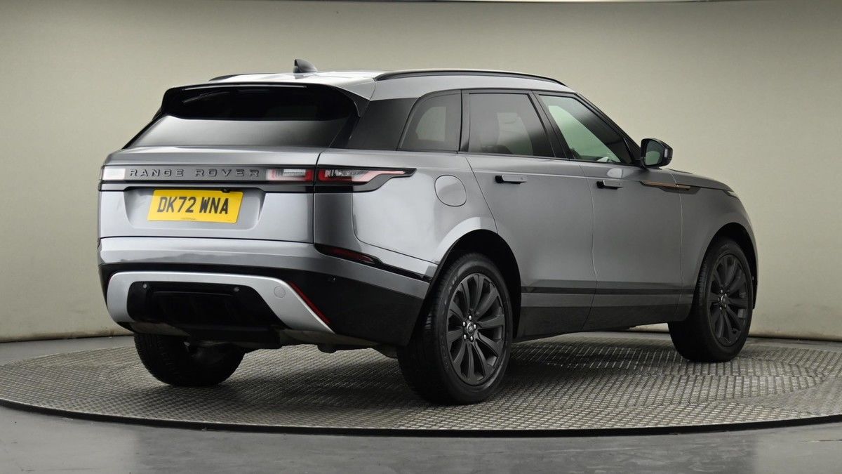 Land Rover Range Rover Velar Image 26