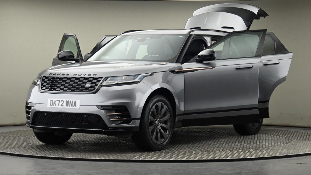 Land Rover Range Rover Velar Image 28