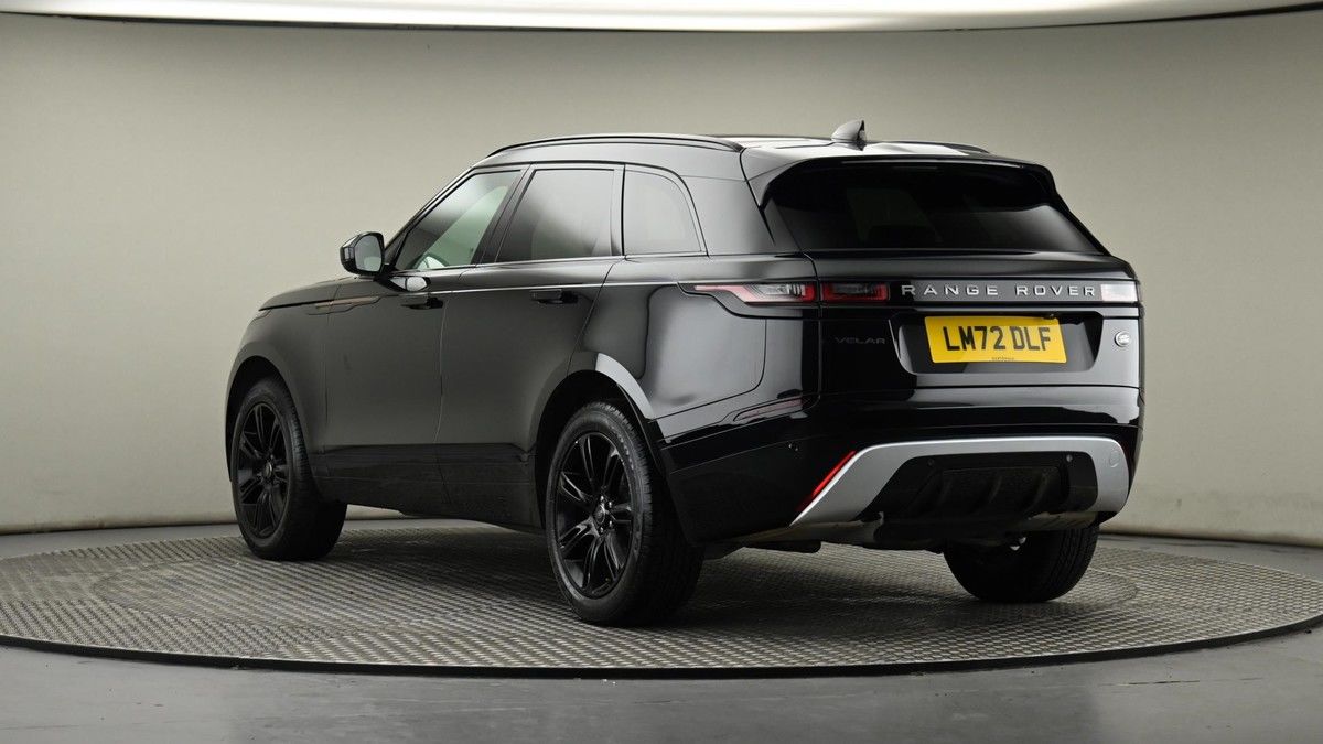 Land Rover Range Rover Velar Image 24