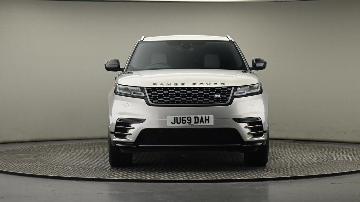 Land Rover Range Rover Velar Image 21