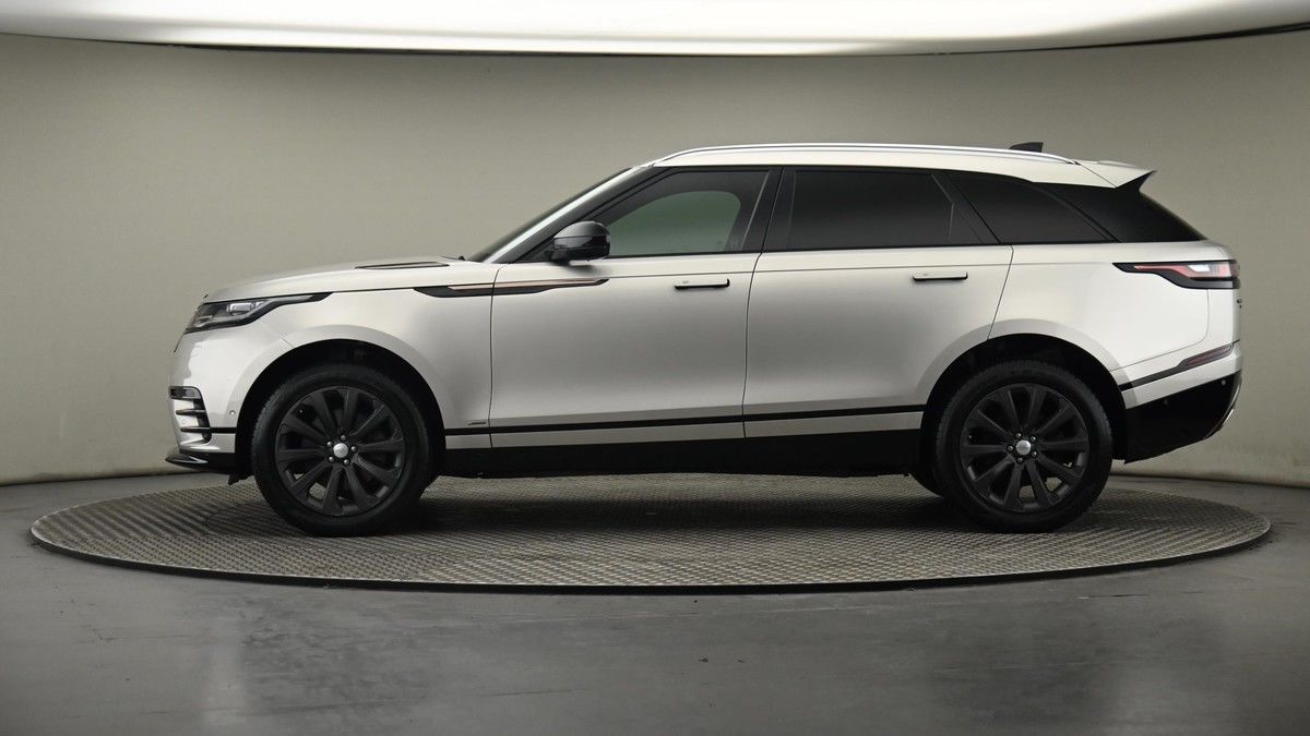 More views of Land Rover Range Rover Velar