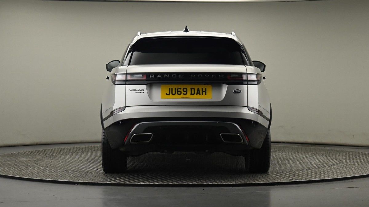 Land Rover Range Rover Velar Image 25