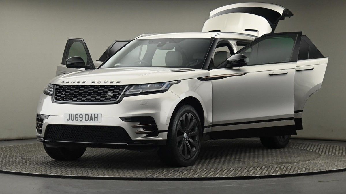 More views of Land Rover Range Rover Velar