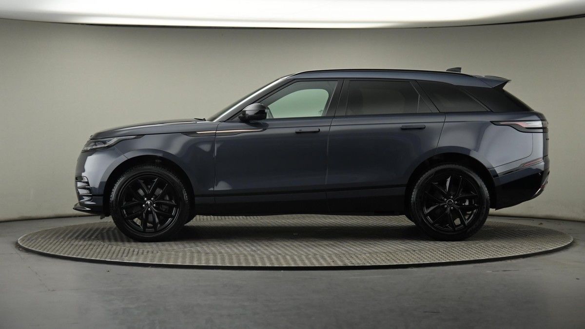 Land Rover Range Rover Velar Image 23