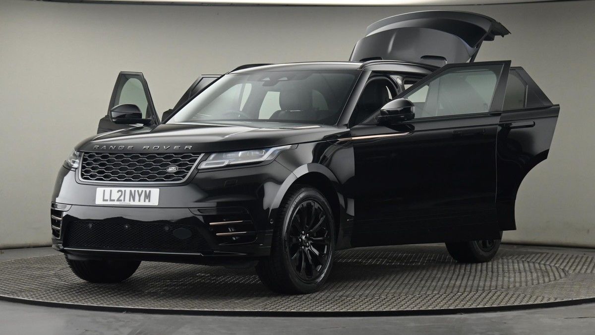 More views of Land Rover Range Rover Velar