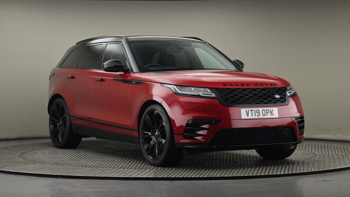 Land Rover Range Rover Velar Sticky Header Image