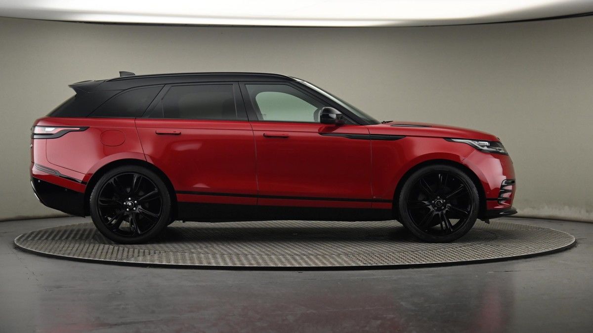 Land Rover Range Rover Velar Image 27