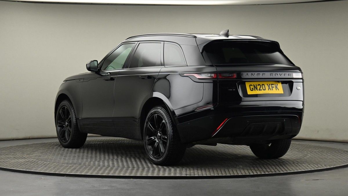 Land Rover Range Rover Velar Image 24