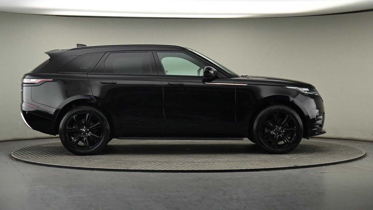 Land Rover Range Rover Velar Image 27