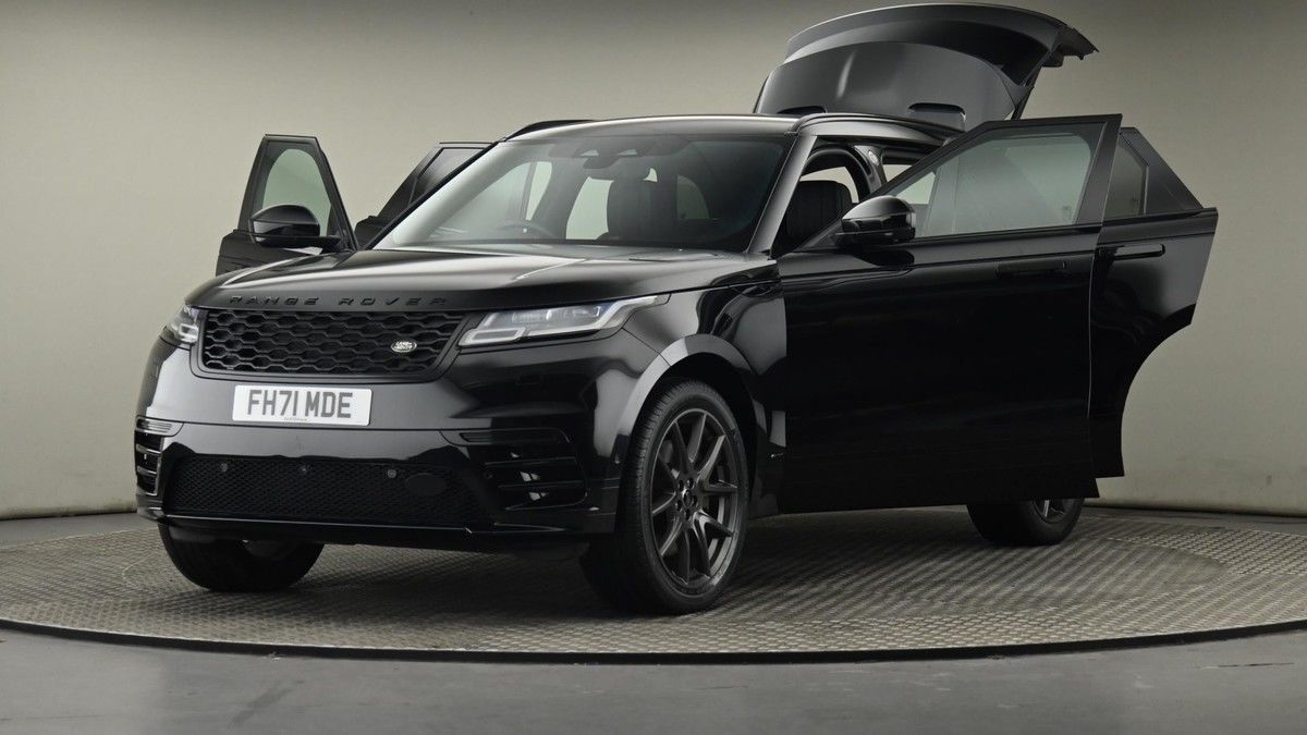 Land Rover Range Rover Velar Image 28