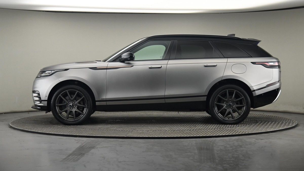 More views of Land Rover Range Rover Velar