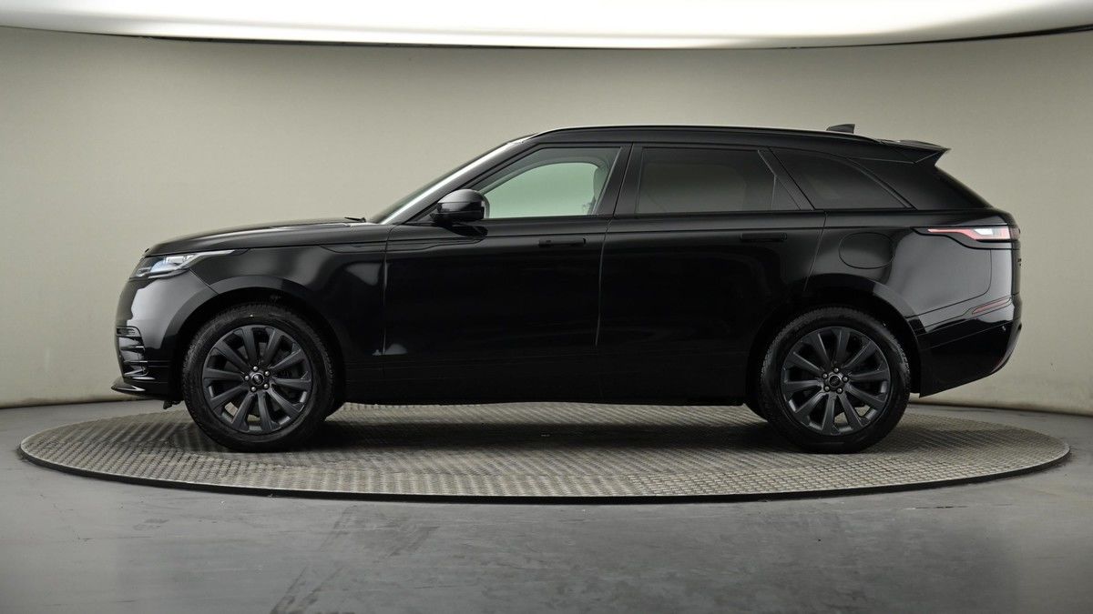 Land Rover Range Rover Velar Image 23