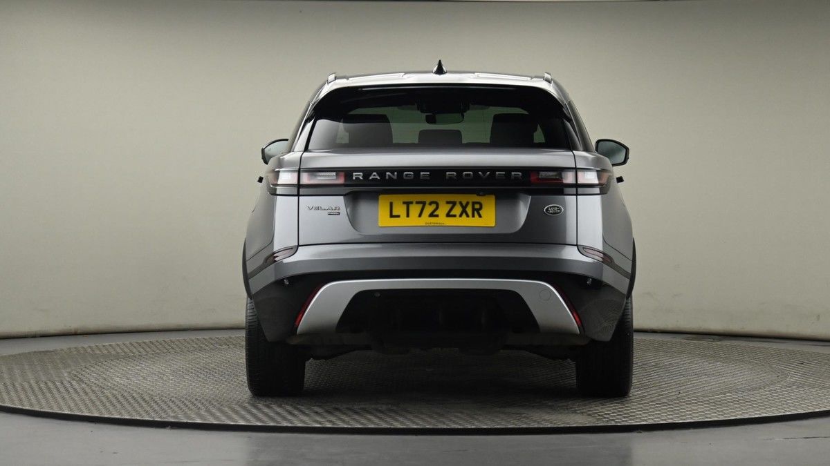 Land Rover Range Rover Velar Image 24