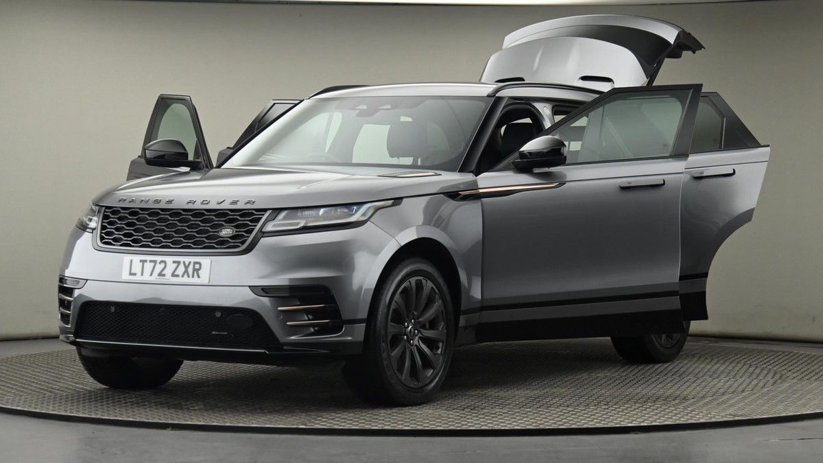 Land Rover Range Rover Velar Image 27