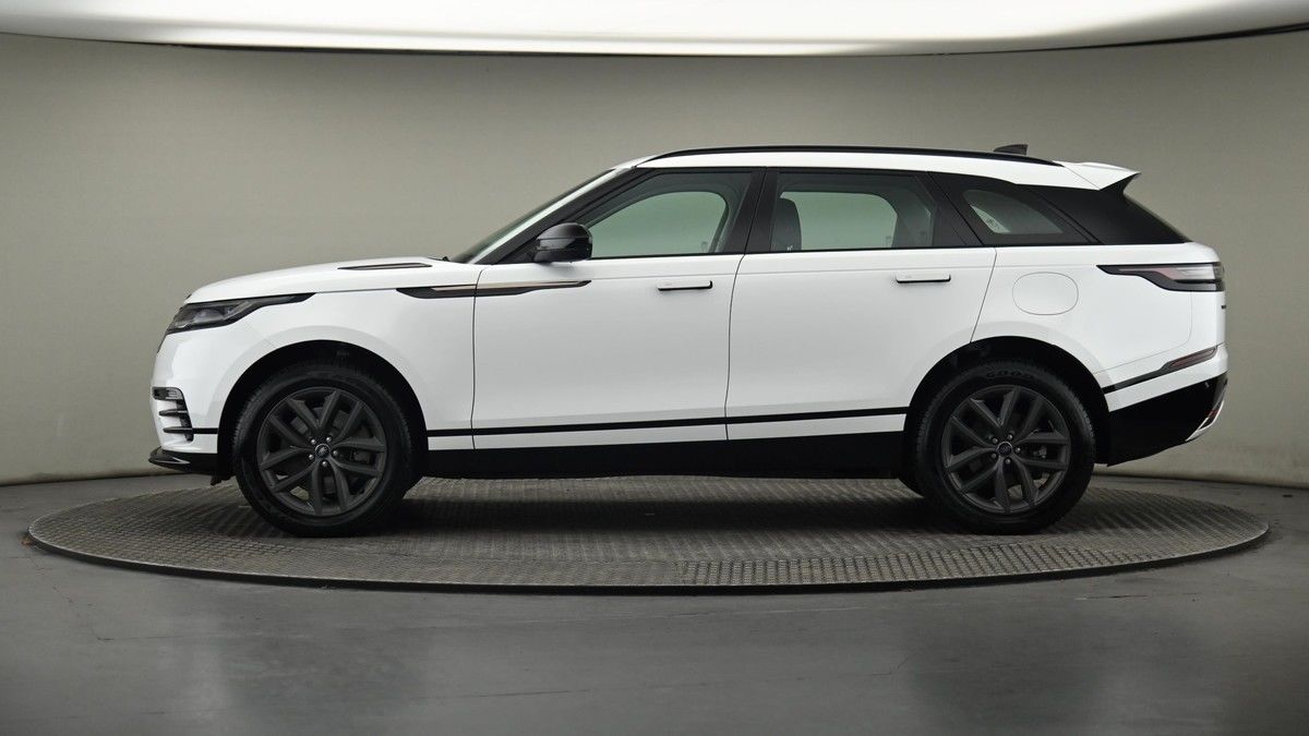 Land Rover Range Rover Velar Image 23