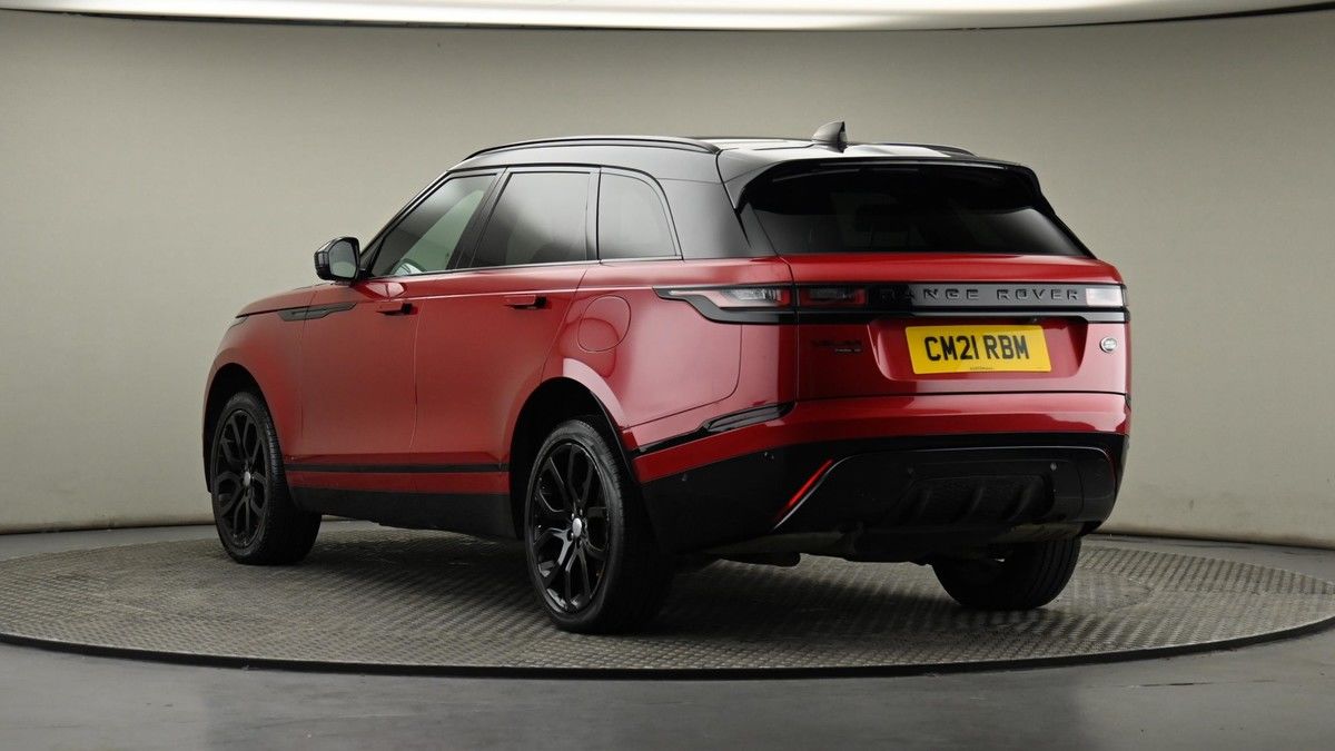 Land Rover Range Rover Velar Image 24