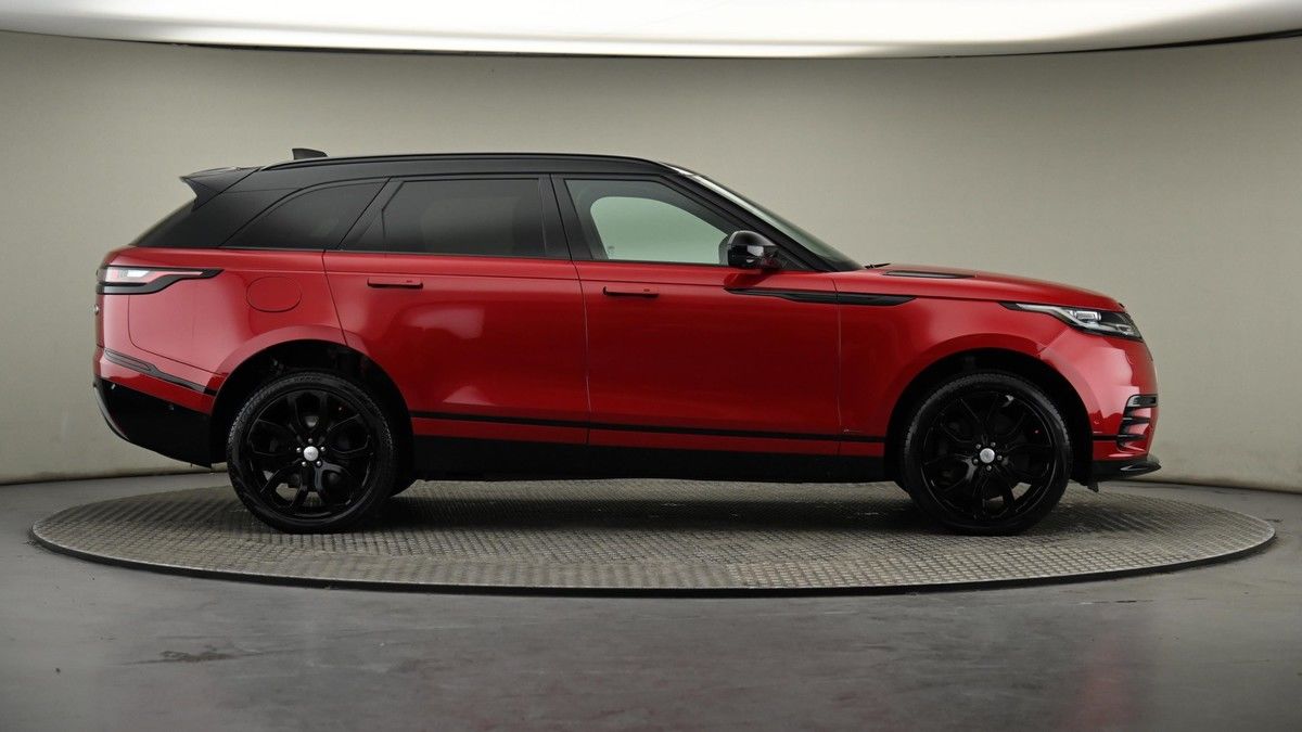 Land Rover Range Rover Velar Image 27