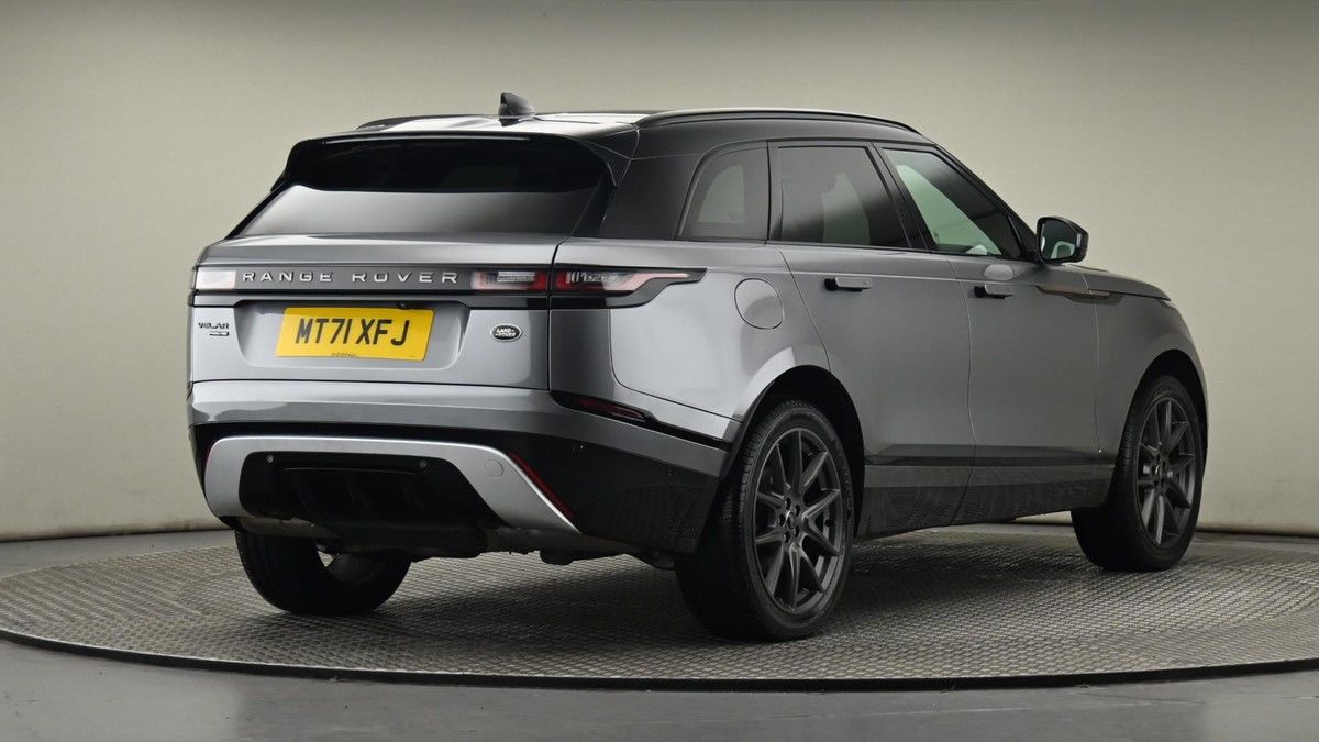 Land Rover Range Rover Velar Image 26