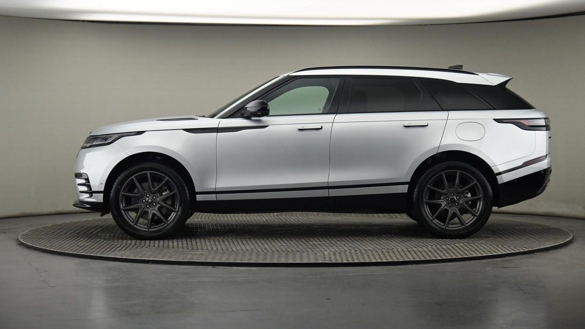 More views of Land Rover Range Rover Velar