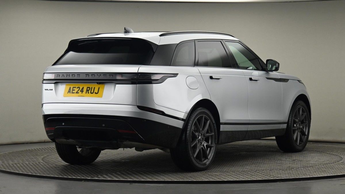 More views of Land Rover Range Rover Velar