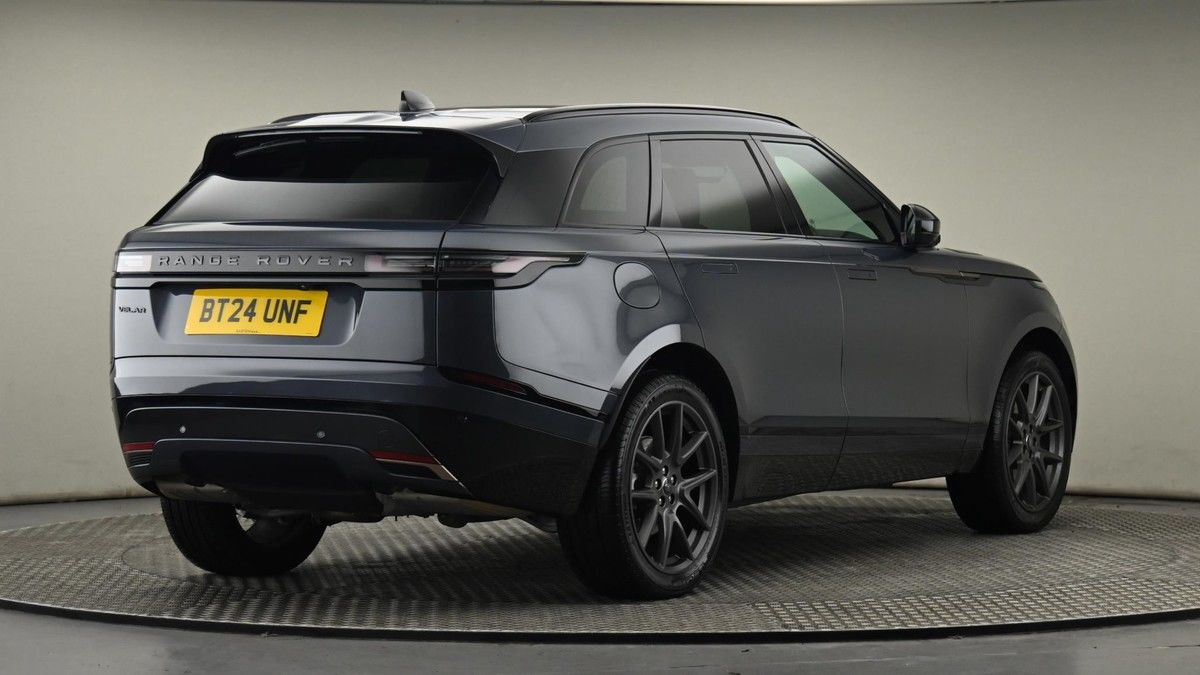 Land Rover Range Rover Velar Image 26