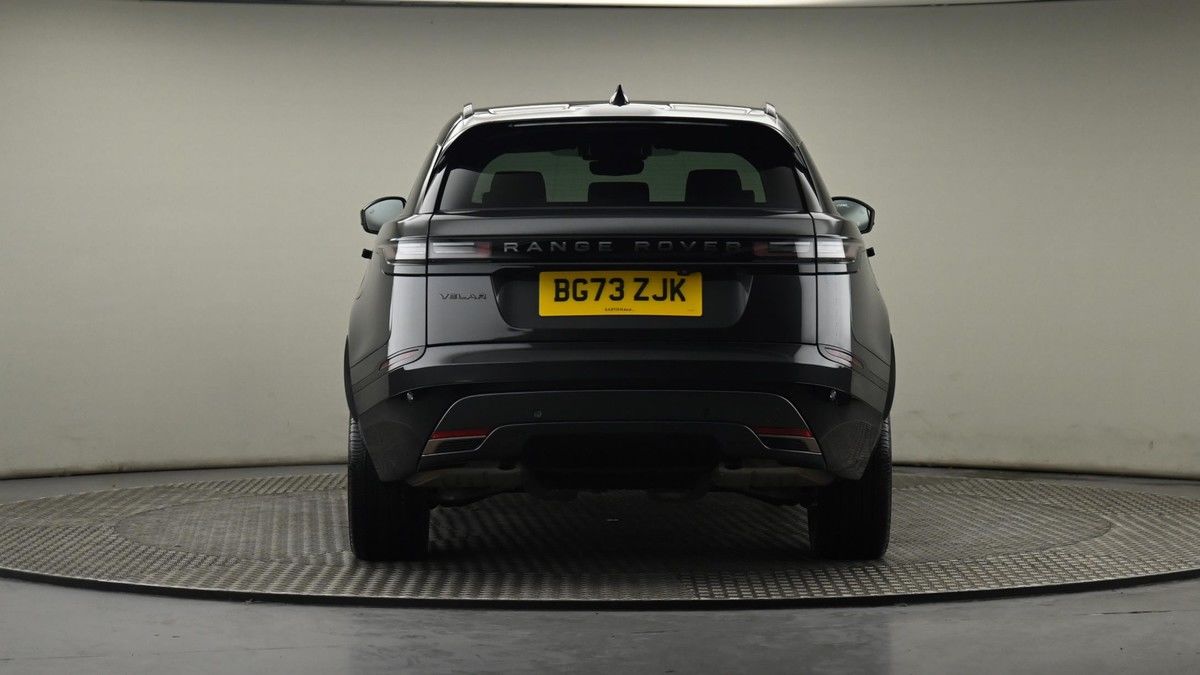 Land Rover Range Rover Velar Image 25