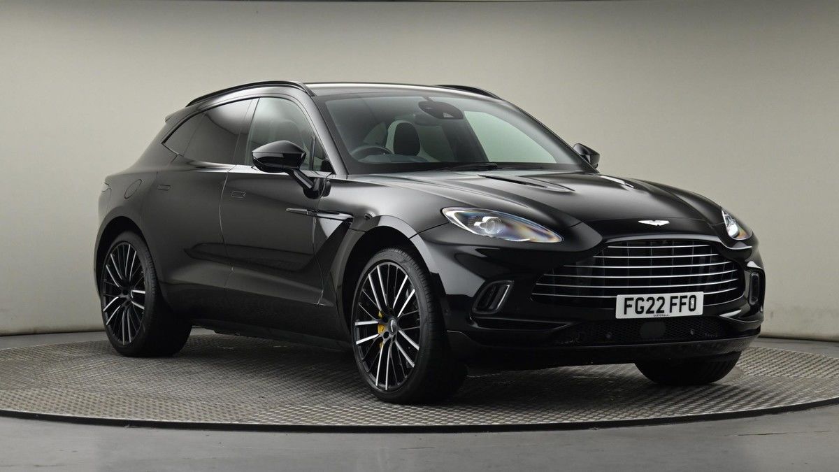 Aston Martin DBX Sticky Header Image