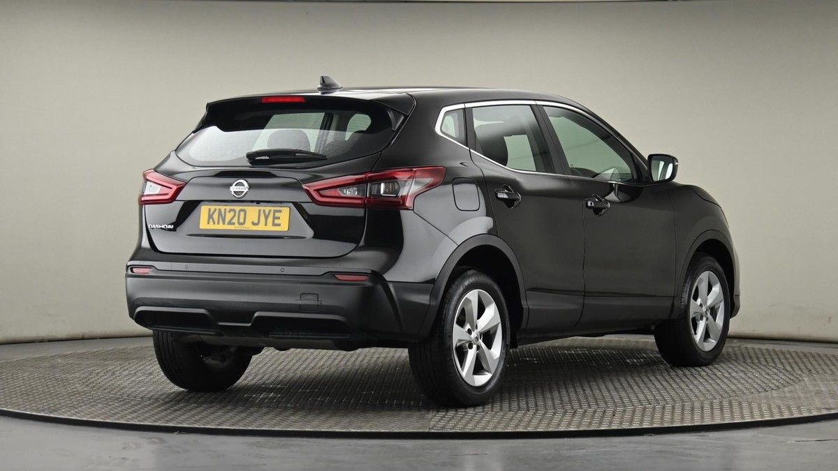 More views of Nissan Qashqai