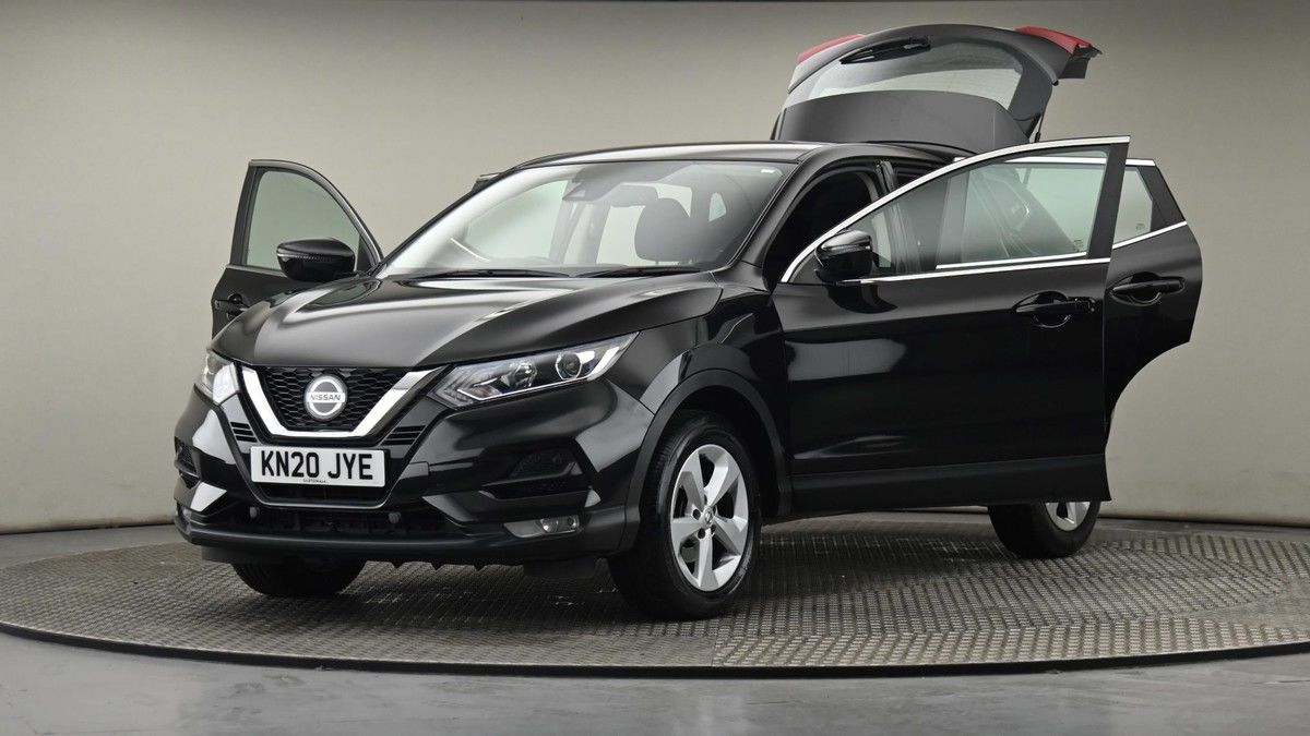 More views of Nissan Qashqai