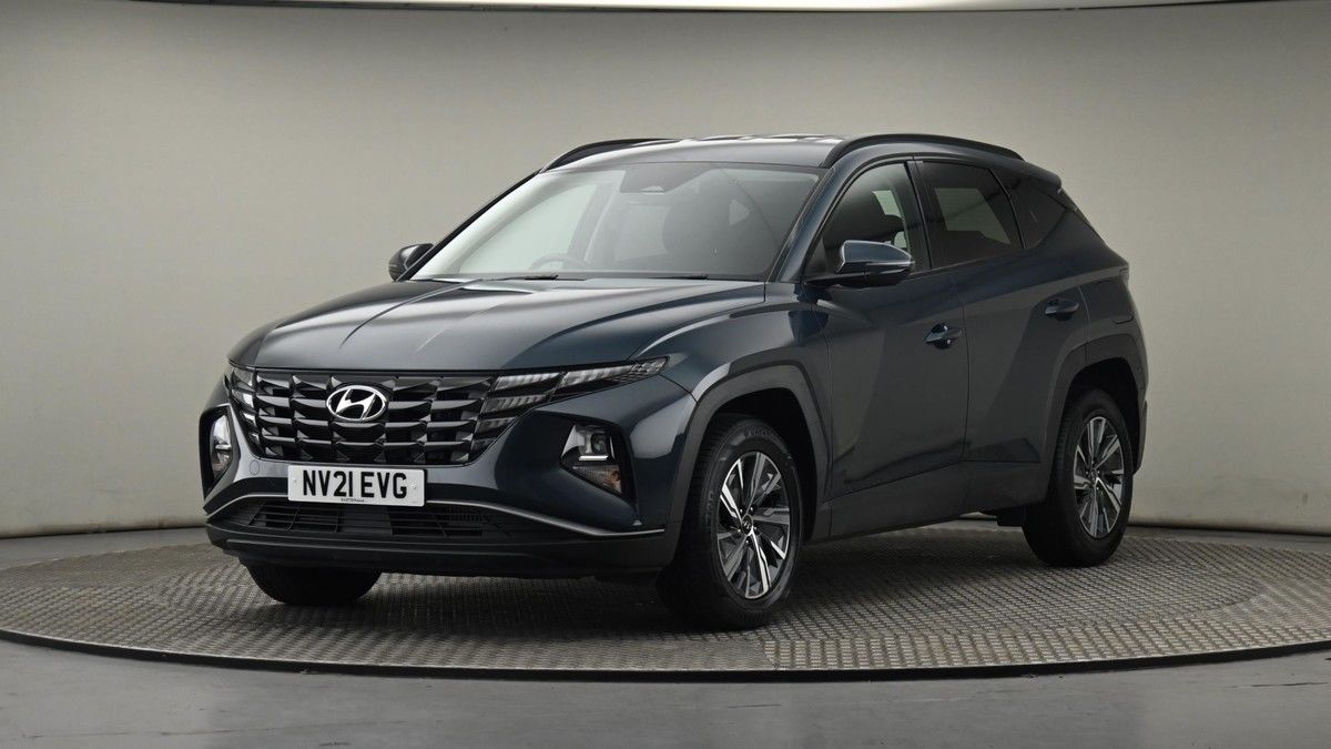 More views of Hyundai TUCSON