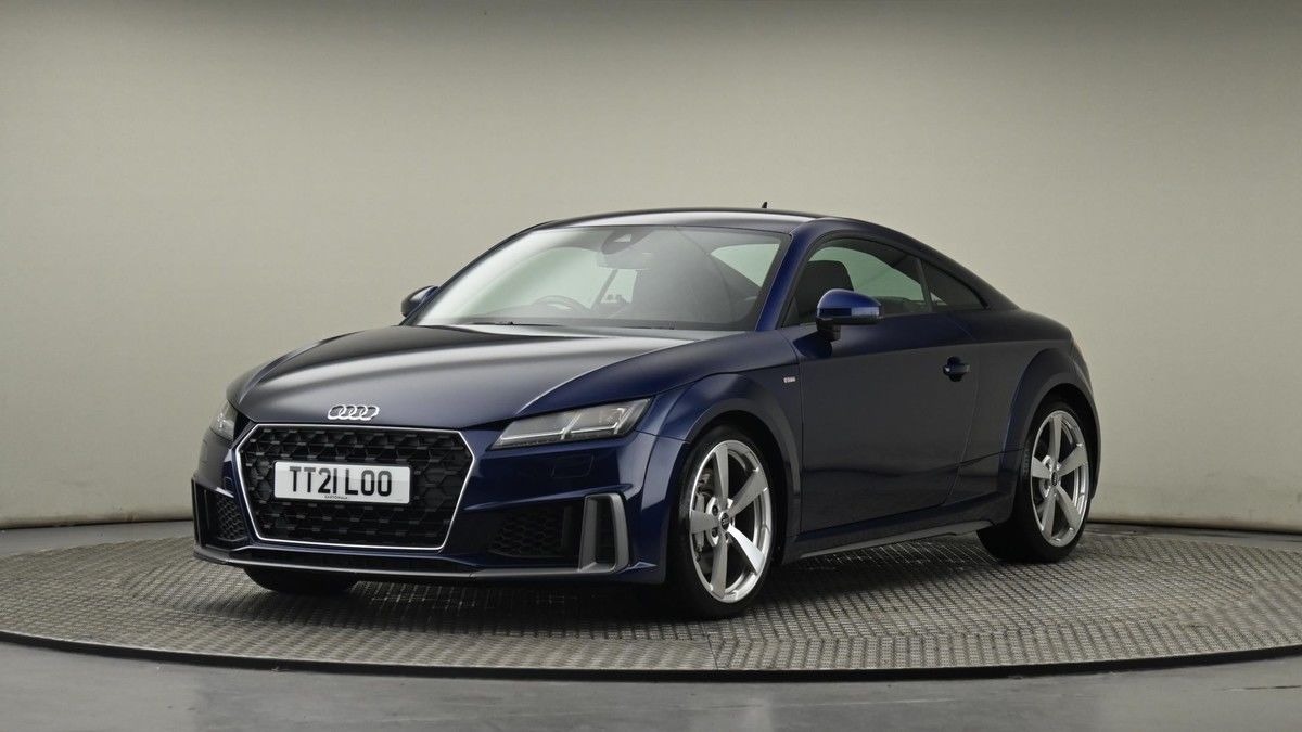 Audi TT Image 21