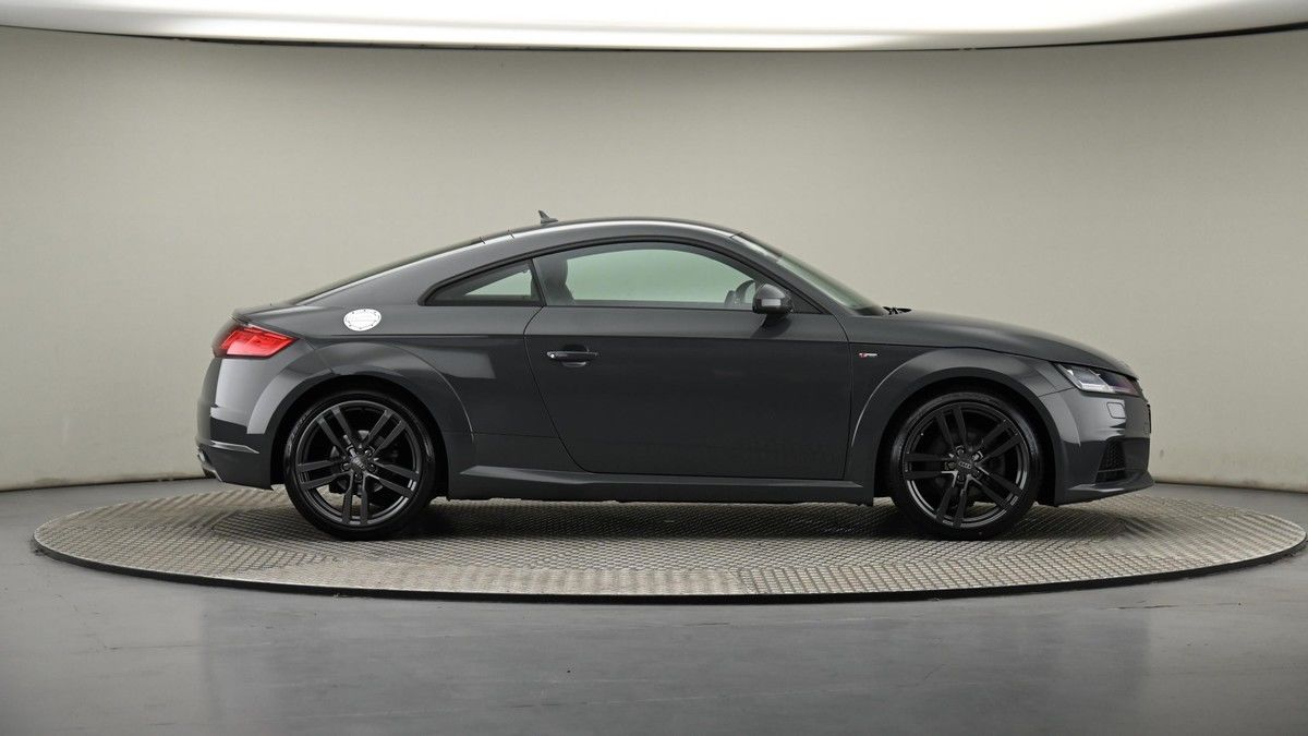 More views of Audi TT