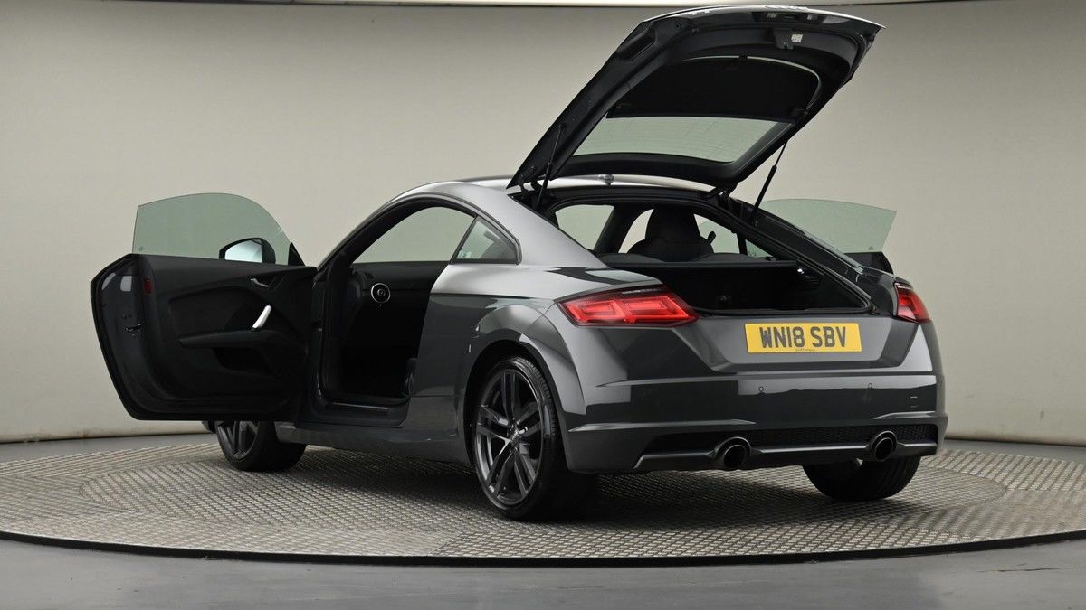 More views of Audi TT