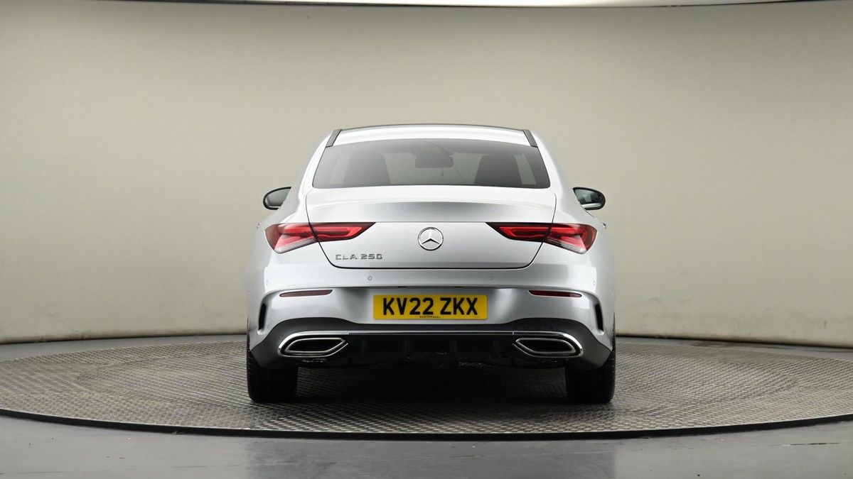 Mercedes-Benz CLA Image 25