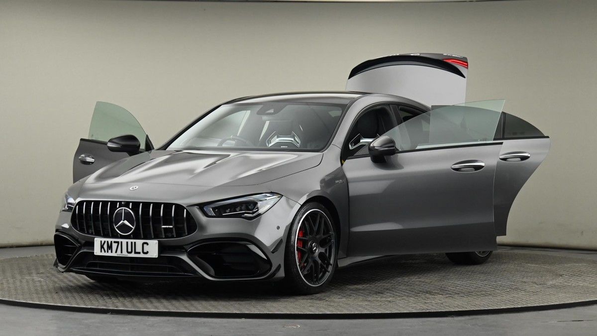 Mercedes-Benz CLA Image 28