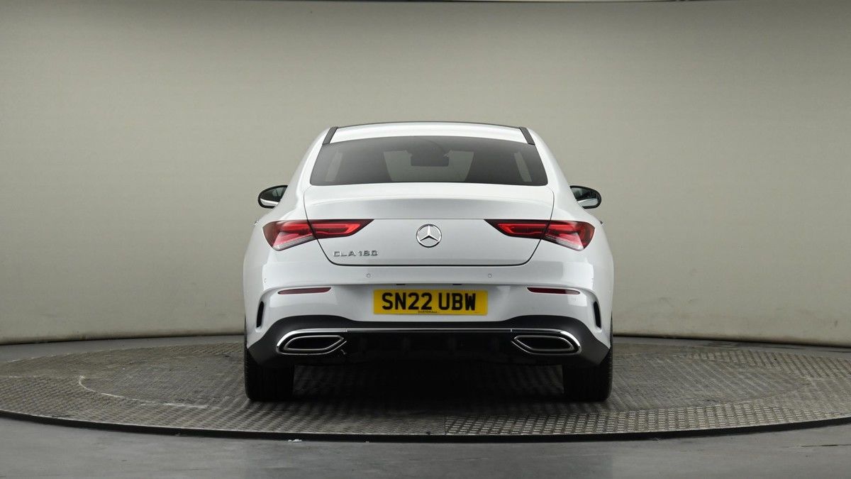 Mercedes-Benz CLA Image 25