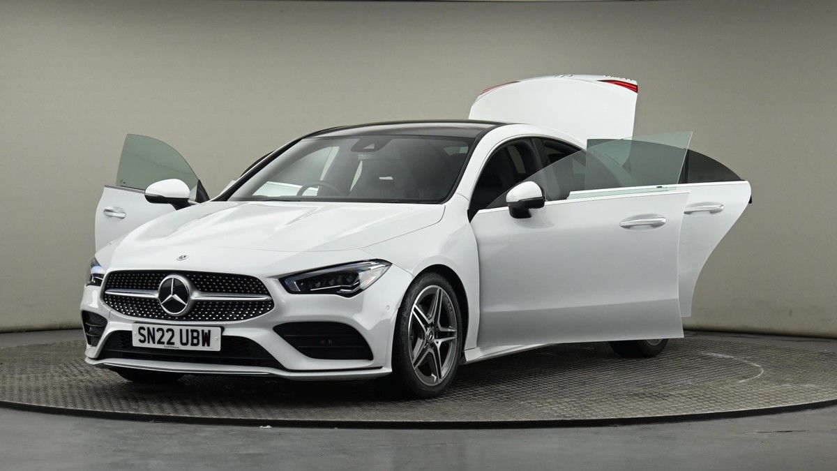 Mercedes-Benz CLA Image 28