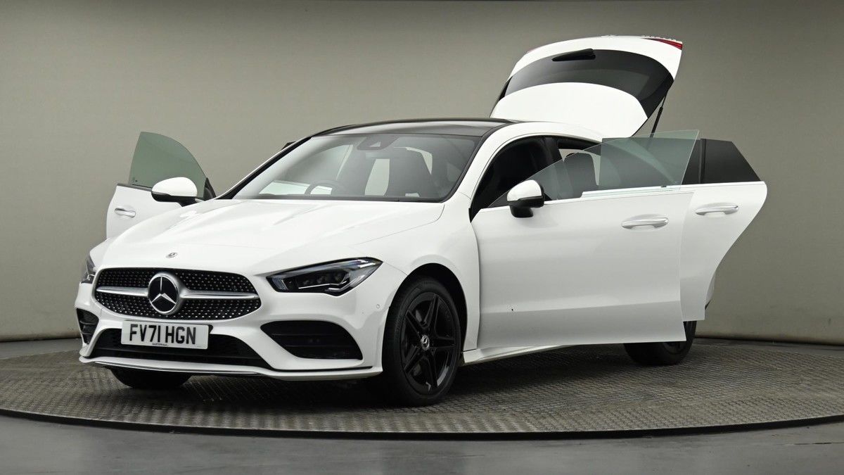 Mercedes-Benz CLA Image 28