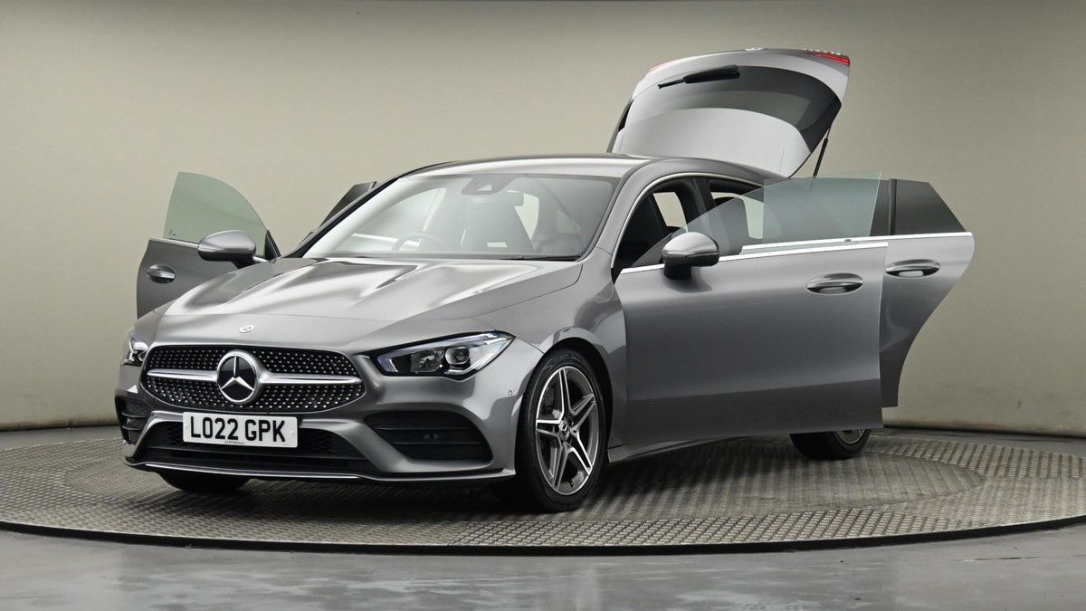 Mercedes-Benz CLA Image 27