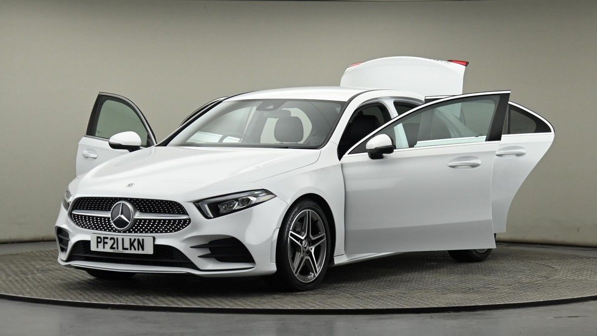 Mercedes-Benz A Class Image 28