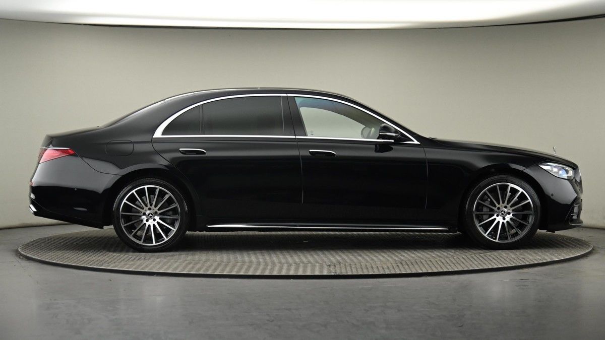 Mercedes-Benz S Class Image 27