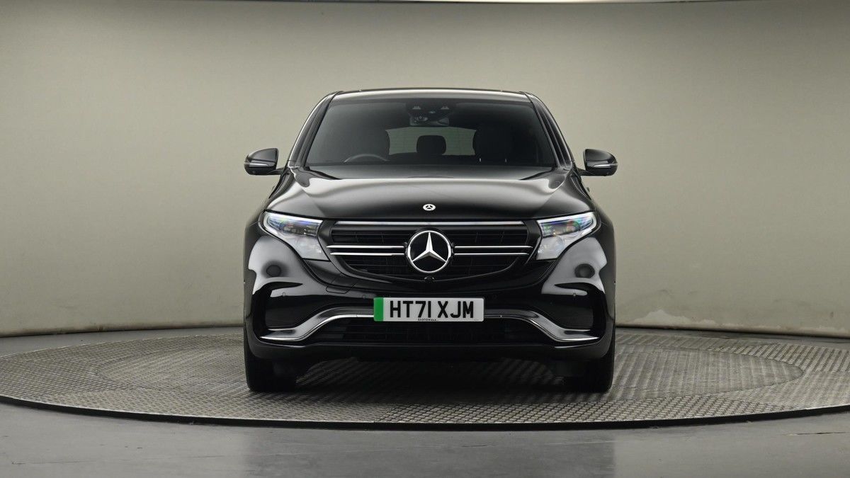 Mercedes-Benz EQC Image 21