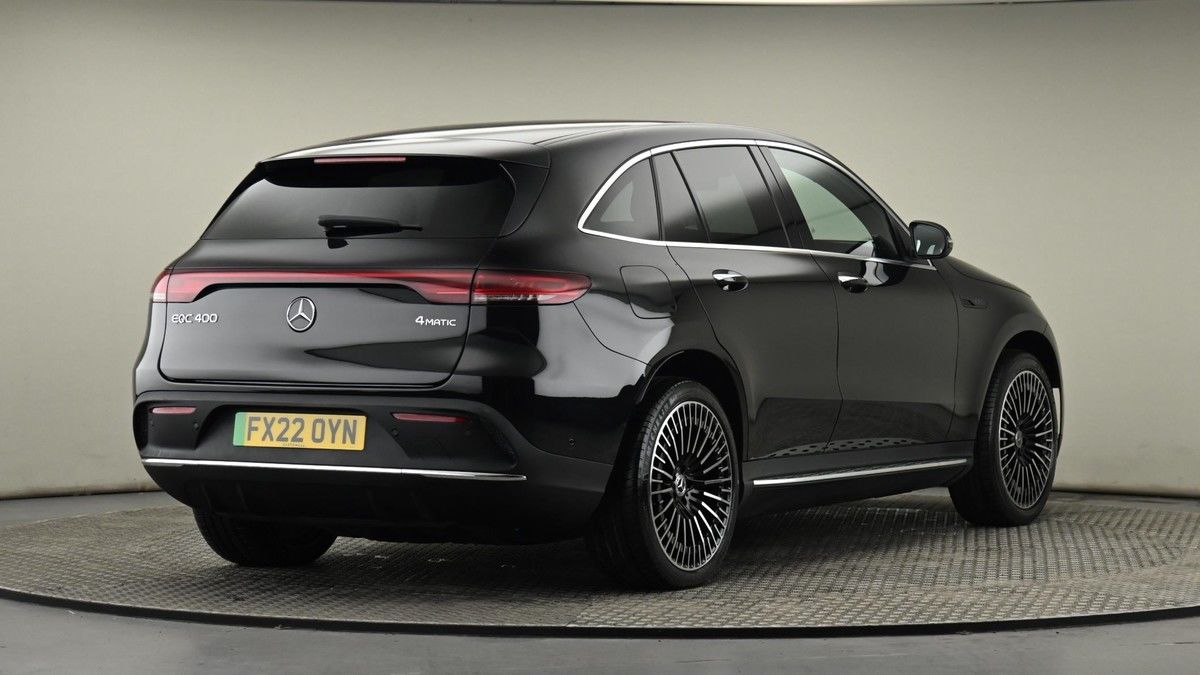 Mercedes-Benz EQC Image 26