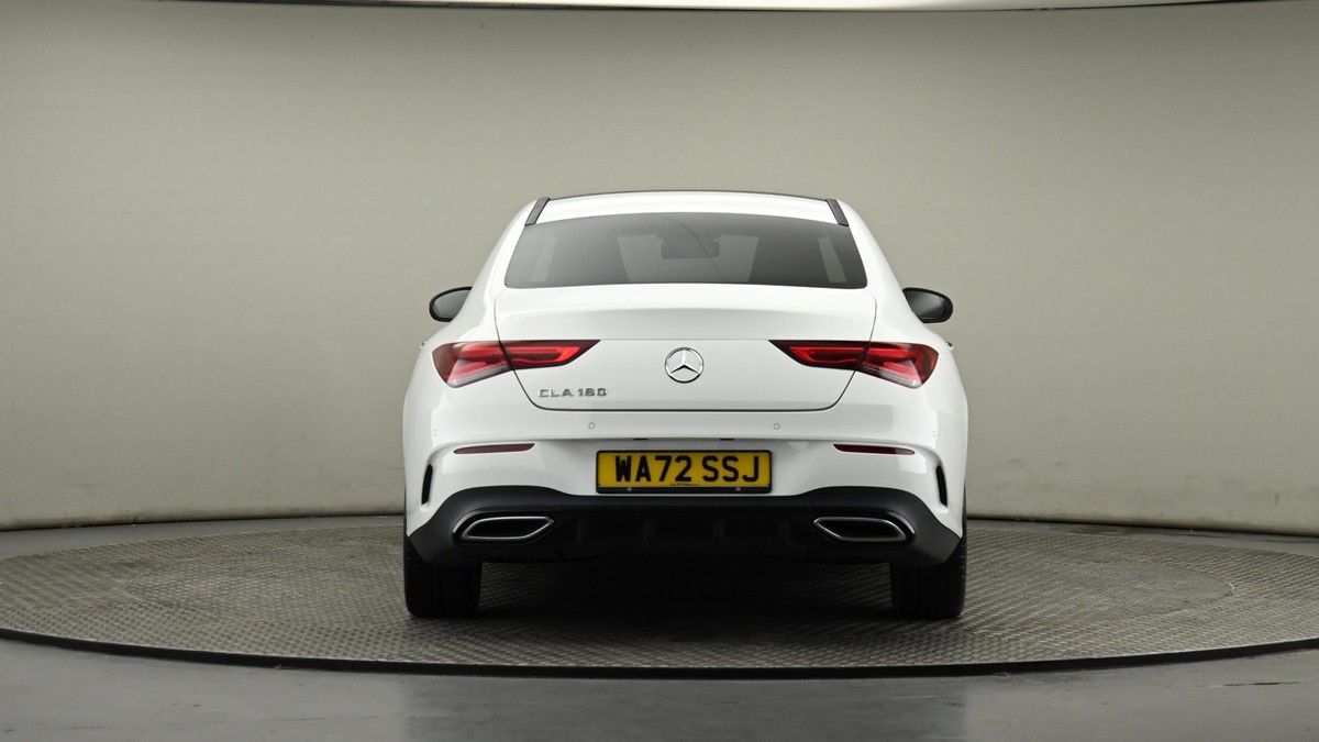 Mercedes-Benz CLA Image 25