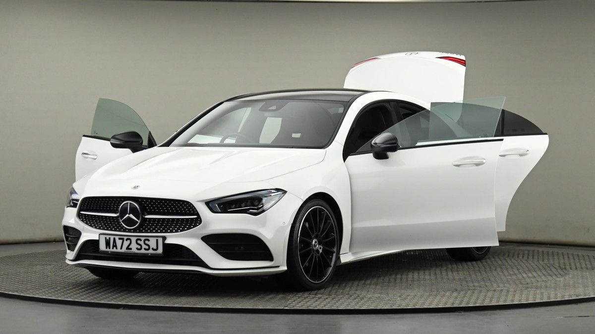 Mercedes-Benz CLA Image 28